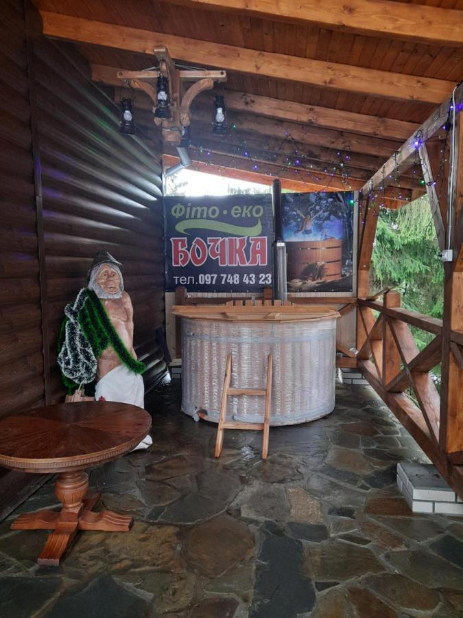 Hotel Novoe Shale Jablunicja Kültér fotó