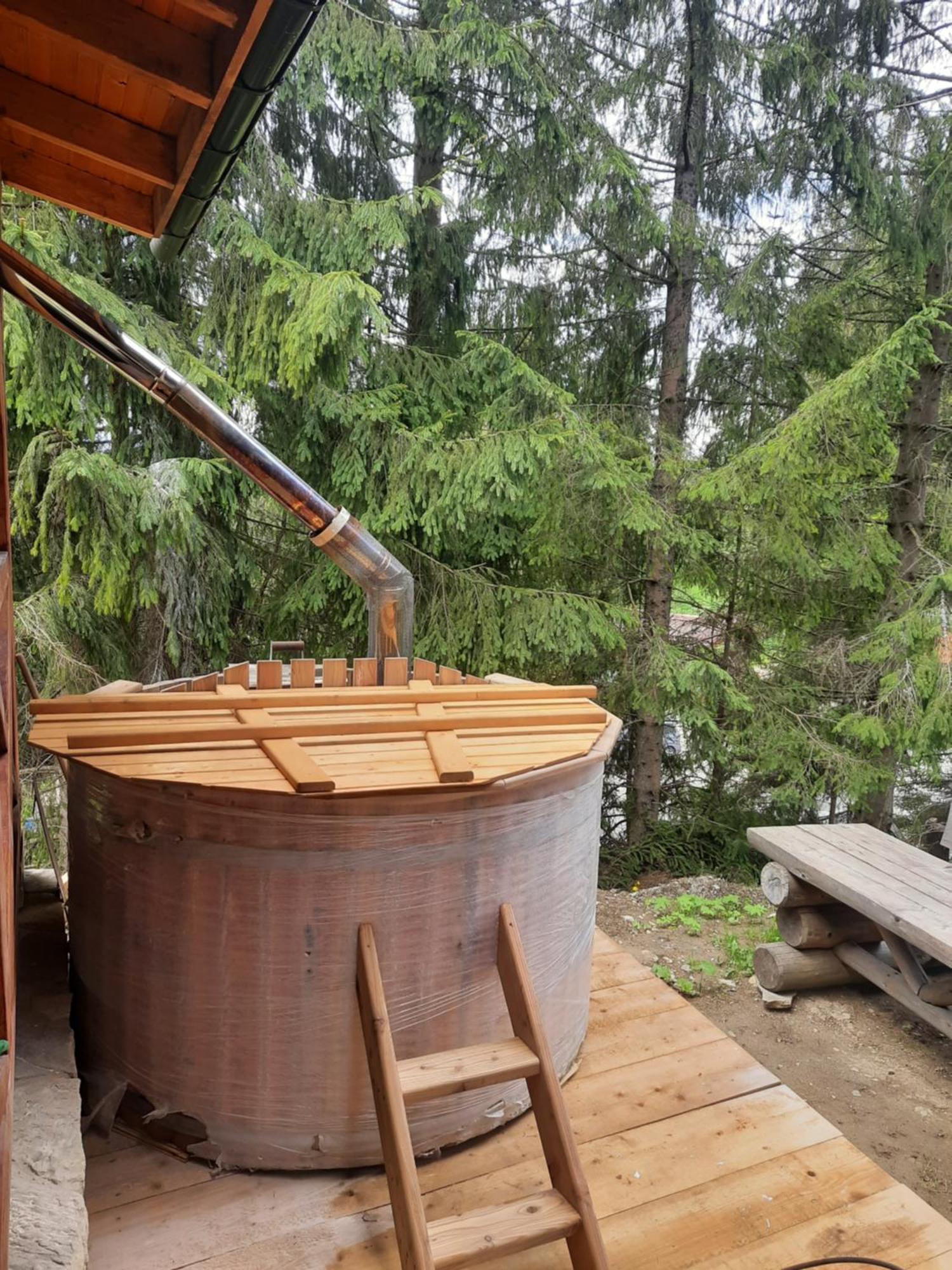 Hotel Novoe Shale Jablunicja Kültér fotó
