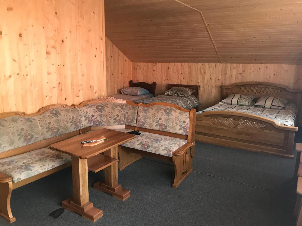 Hotel Novoe Shale Jablunicja Kültér fotó